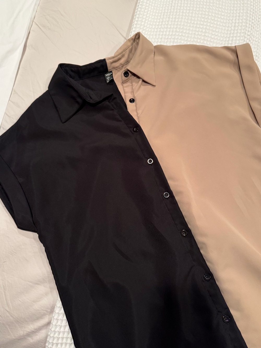 Colorblock Button-Front Shirt Dress - Picture 4 of 4